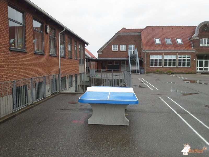 Gårslev skole fra / af  Børkop