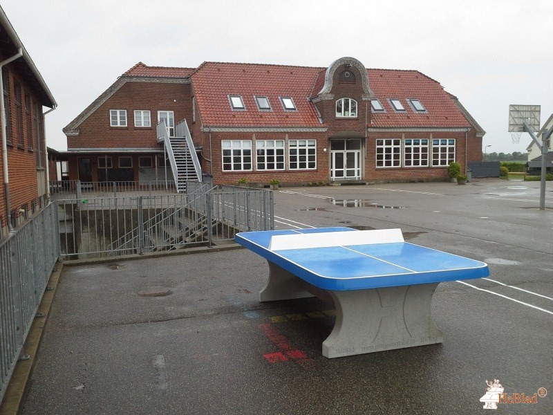 Gårslev skole fra / af  Børkop