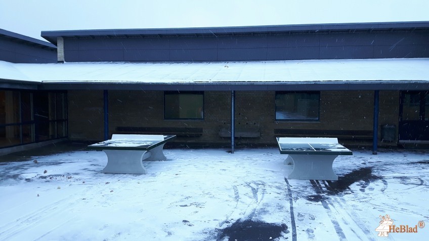 Sabro-Korsvejskolen fra / af  Rønde