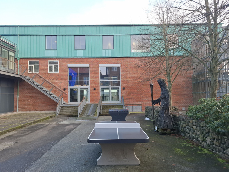 Professionshøjskolen UCN fra / af  Aalborg