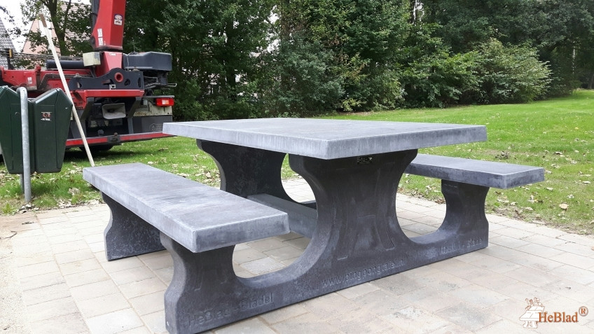 Standard Bordbænk Antracit-Beton