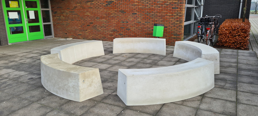 Betonbænk Rå Beton Oval