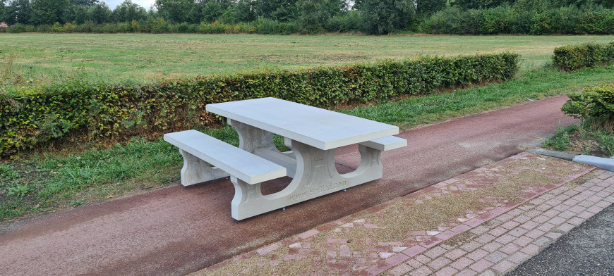 Standard Bordbænk Kørestolvenlig