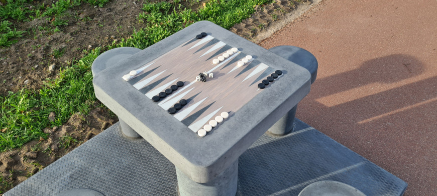 Beton Backgammon bord antracit-beton 4 personer