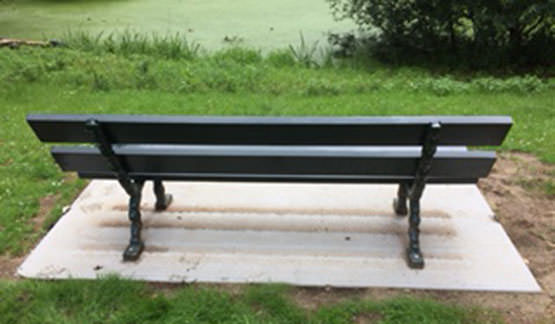 Bundplade Betonbænk