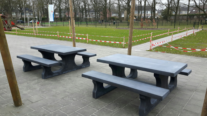 Standard Bordbænk Antracit-Beton