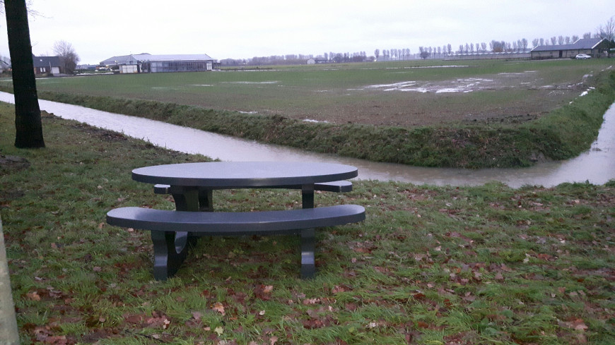 Standard Oval Bordbænk i Antracit