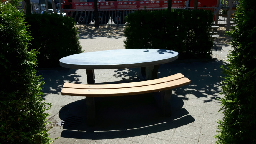 Luksus Oval Betonbænk Antracit-Beton