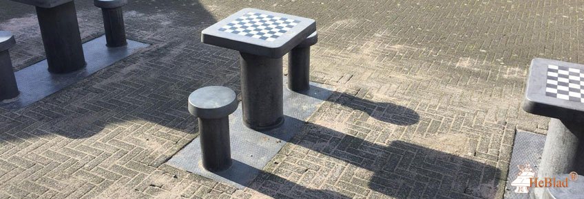 Bordtennisborde og bordbænke i beton til uderummet - HeBlad